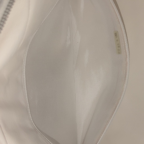 Chanel Quilted Handbag Authentic Vintage - Picture 3 of 16